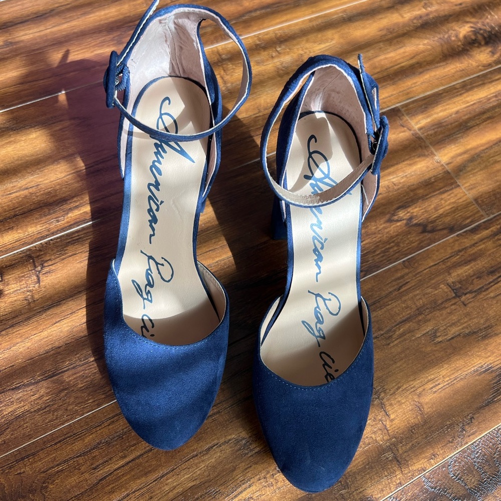 American Rag Navy Blue Women's Platform Heel Size 9